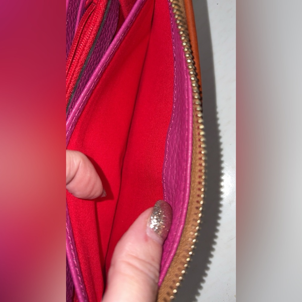 Dooney & Bourke Vintage Long Fuchsia Leather Wallet - Picture 14 of 14